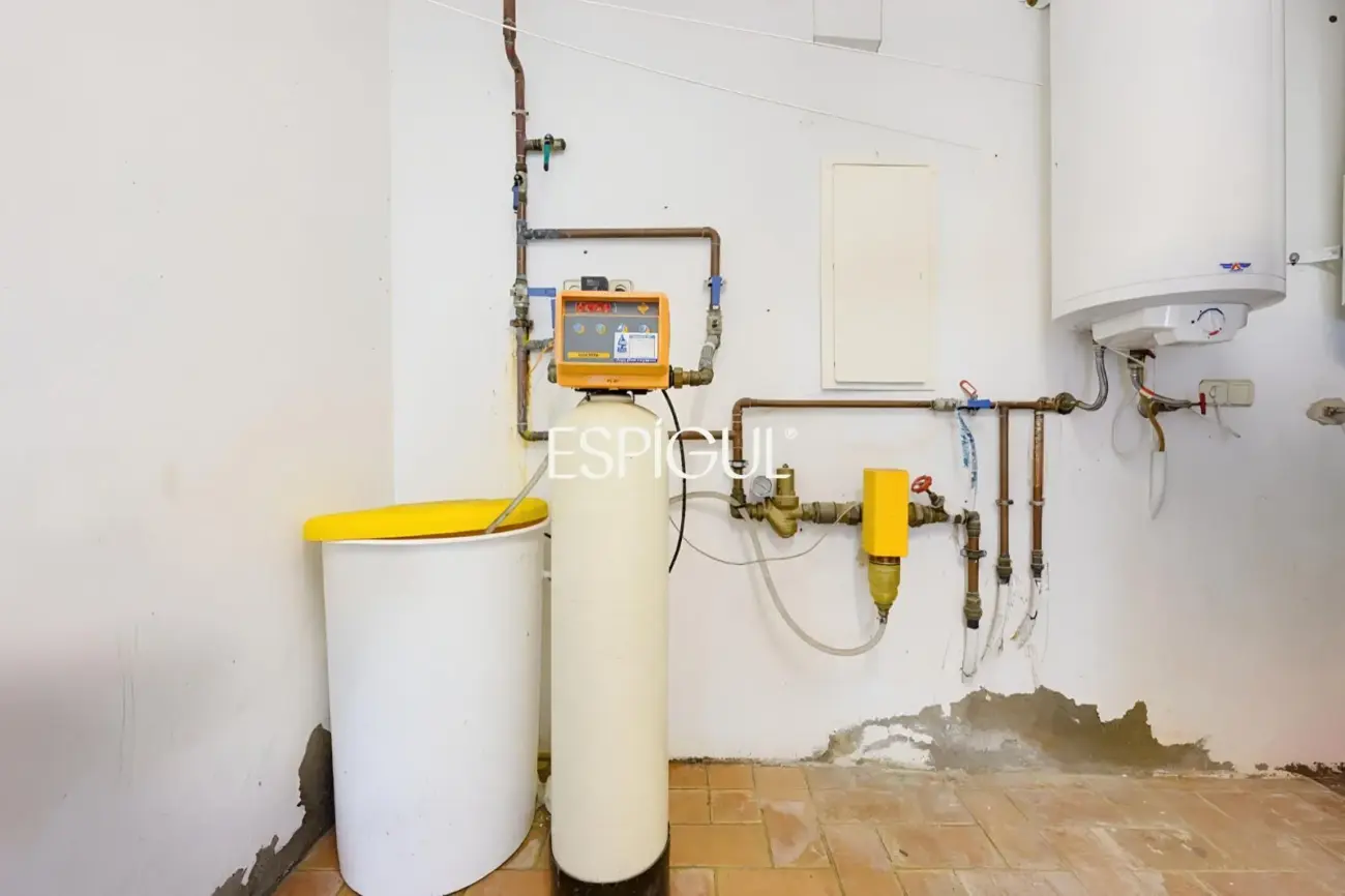 Exclusiva casa de pueblo con jardín en el centro