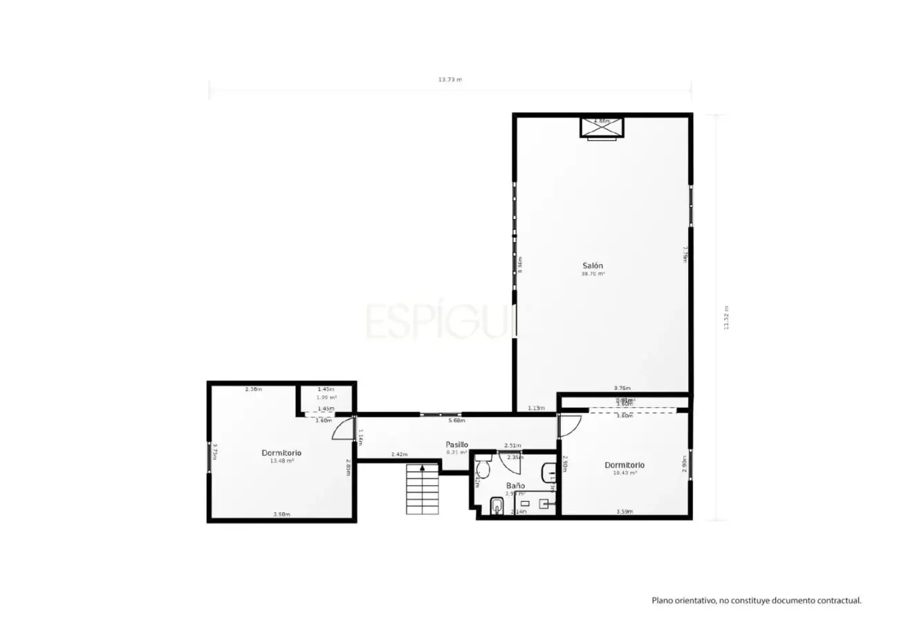 Exclusiva casa de pueblo con jardín en el centro
