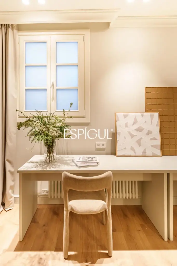 Exclusiva vivienda rehabilitada en finca regia en el corazón del Quadrat d’Or