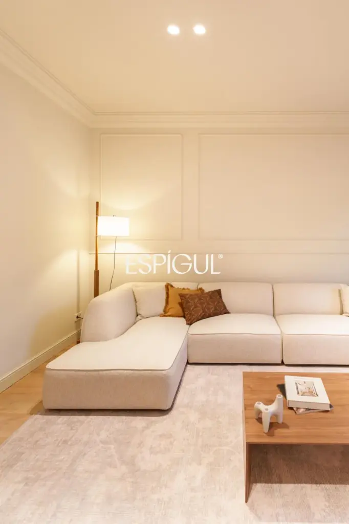 Exclusiva vivienda rehabilitada en finca regia en el corazón del Quadrat d’Or