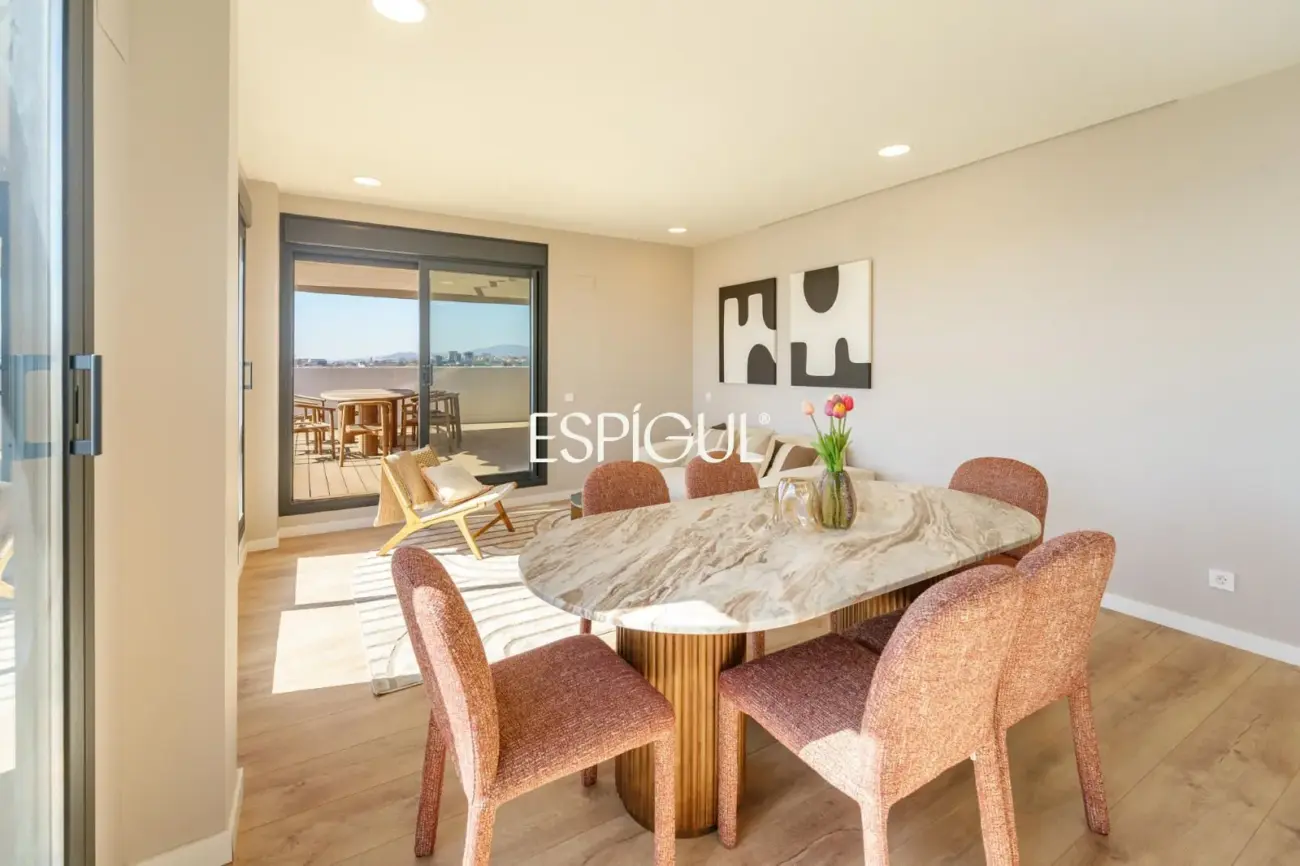 Exclusivo ático con espectaculares vistas al mar y a Barcelona, a 200m de la playa en Montgat