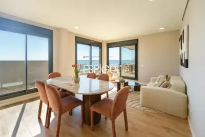 Exclusivo ático con espectaculares vistas al mar y a Barcelona, a 200m de la playa en Montgat
