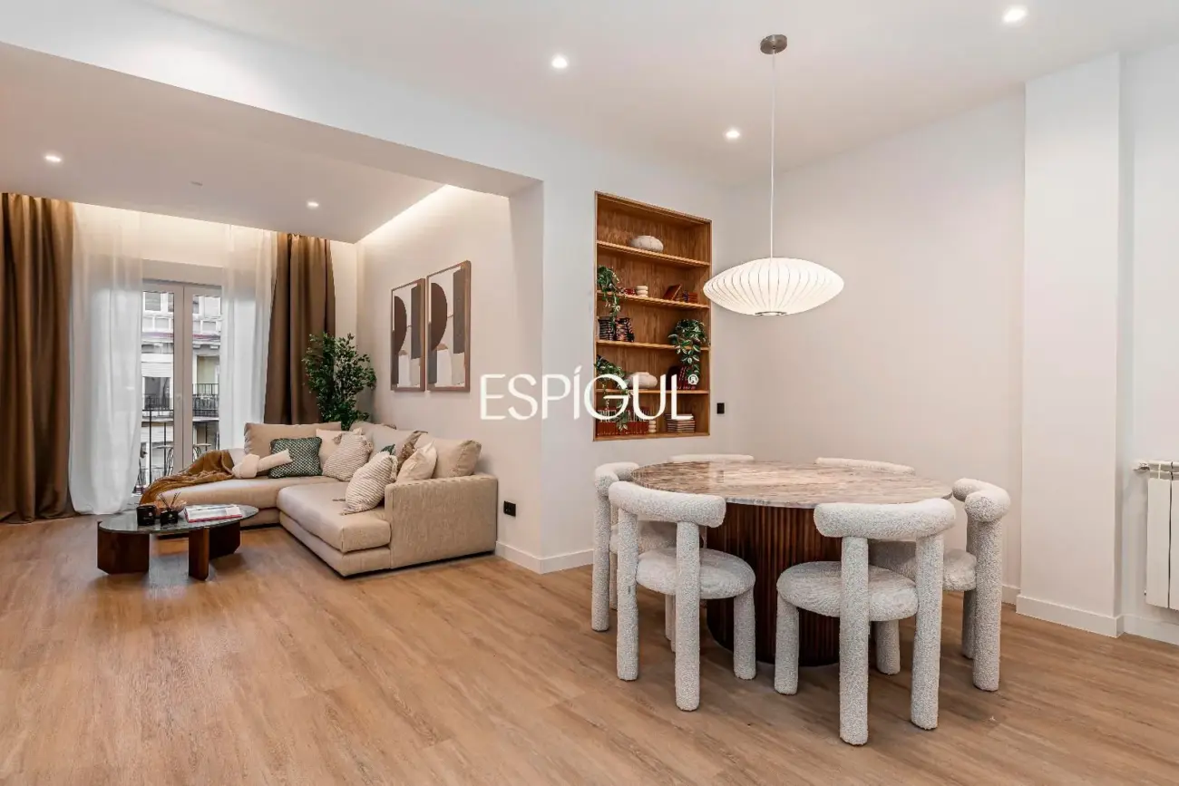 Exclusivo piso recién reformado en Retiro.