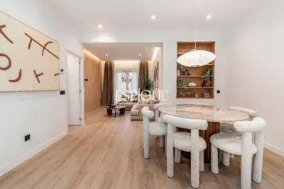 Exclusivo piso recién reformado en Retiro.