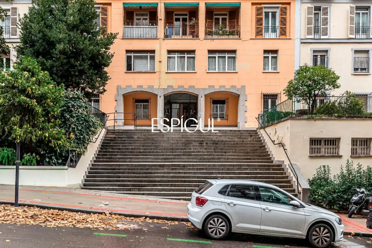 Exclusivo piso recién reformado en Retiro.