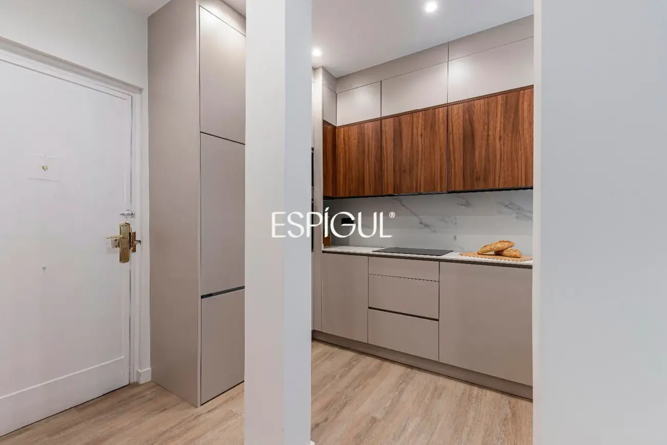 Exclusivo piso recién reformado en Retiro.