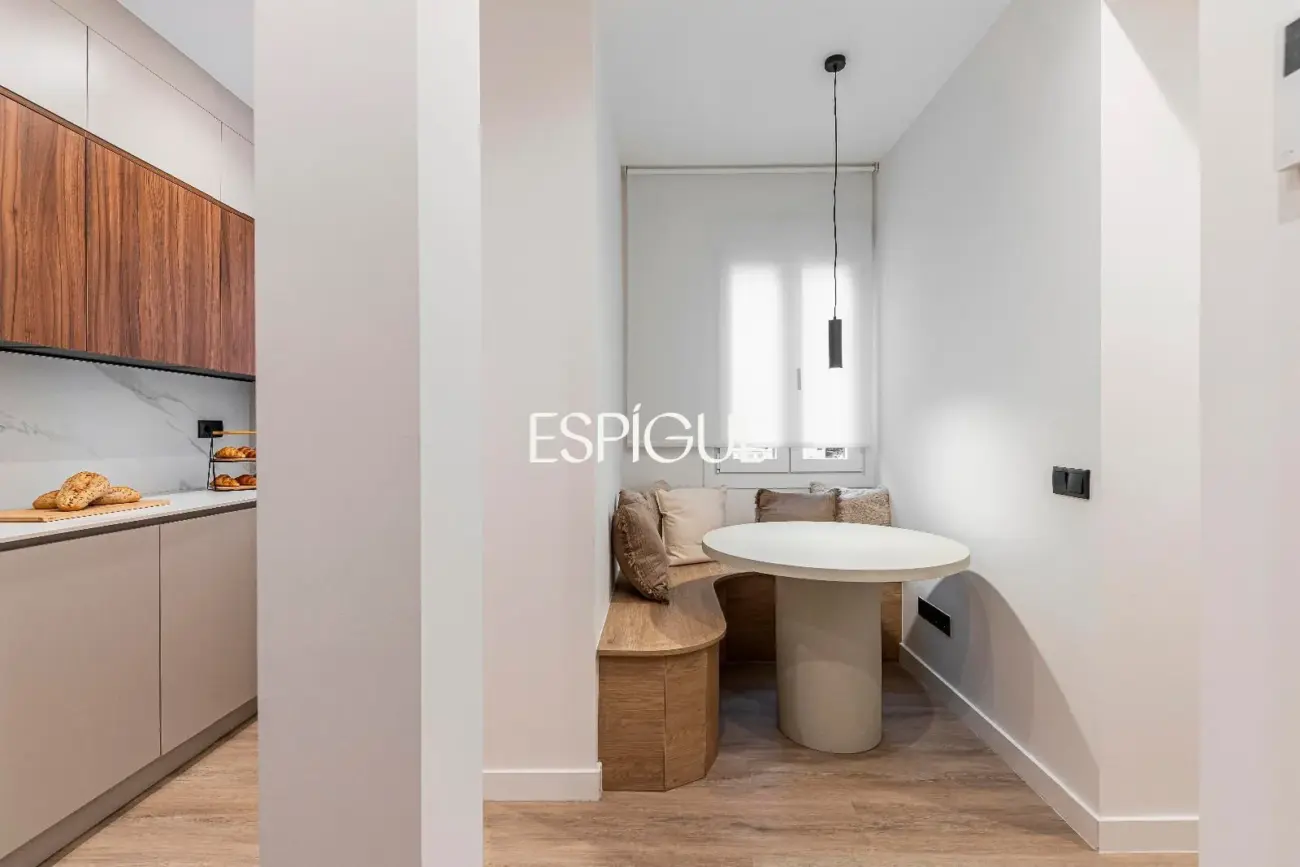 Exclusivo piso recién reformado en Retiro.