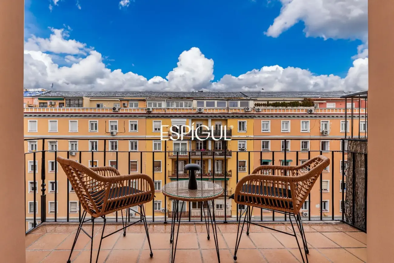 Exclusivo piso recién reformado en Retiro.