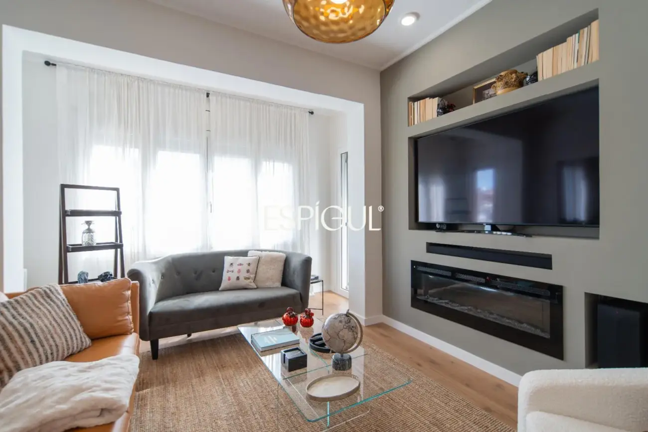 Fantastic fully renovated apartment in the center of Girona