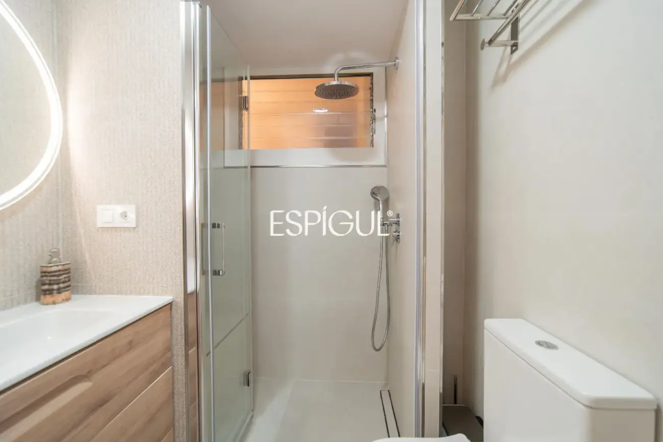 Fantastic fully renovated apartment in the center of Girona