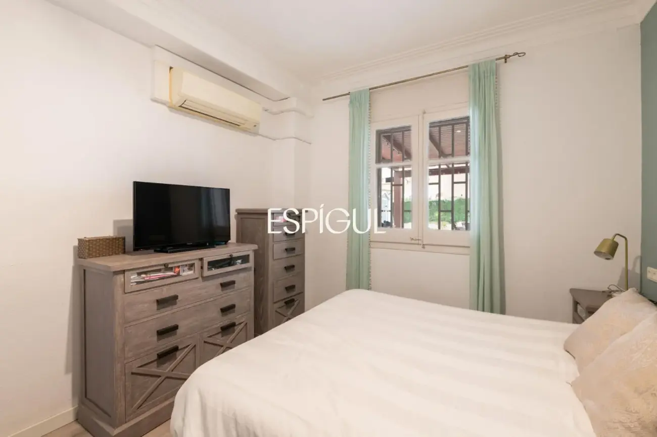 Piso con magnífica terraza el L’Esquerra de l’Eixample