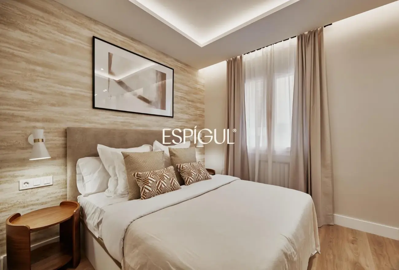 Piso en venta barrio de Salamanca, Lista con terraza y recién reformado