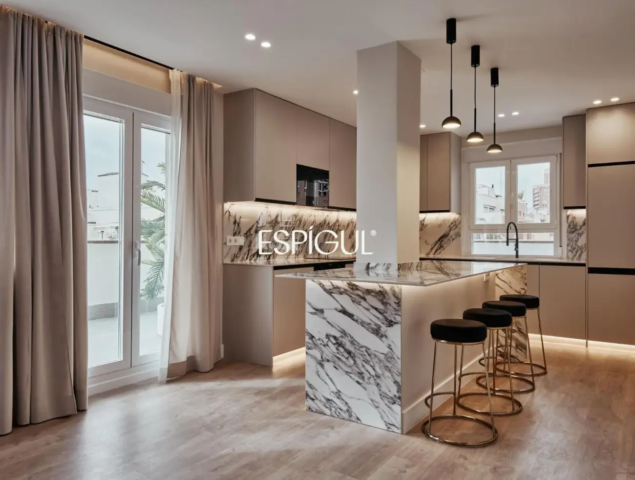 Piso en venta barrio de Salamanca, Lista con terraza y recién reformado