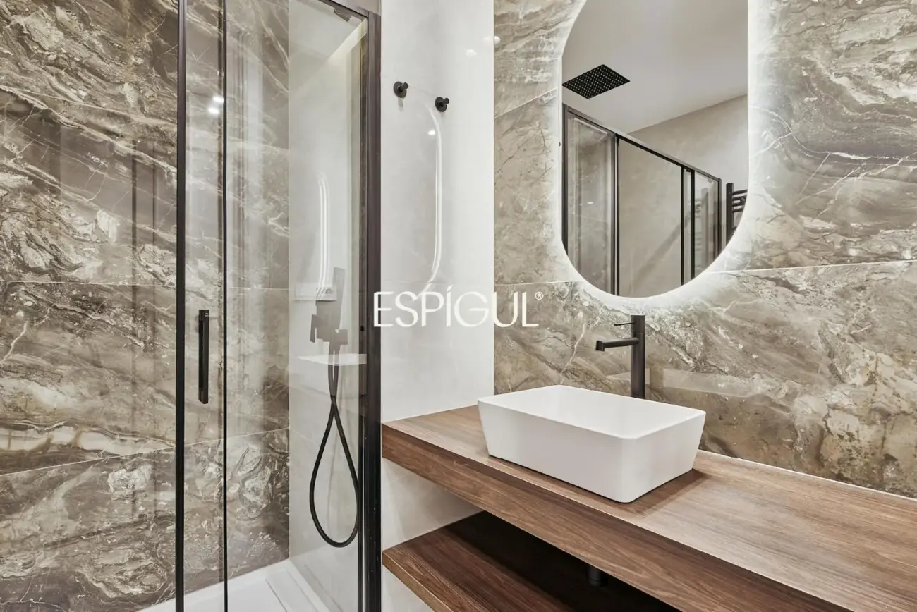 Piso en venta barrio de Salamanca, Lista con terraza y recién reformado