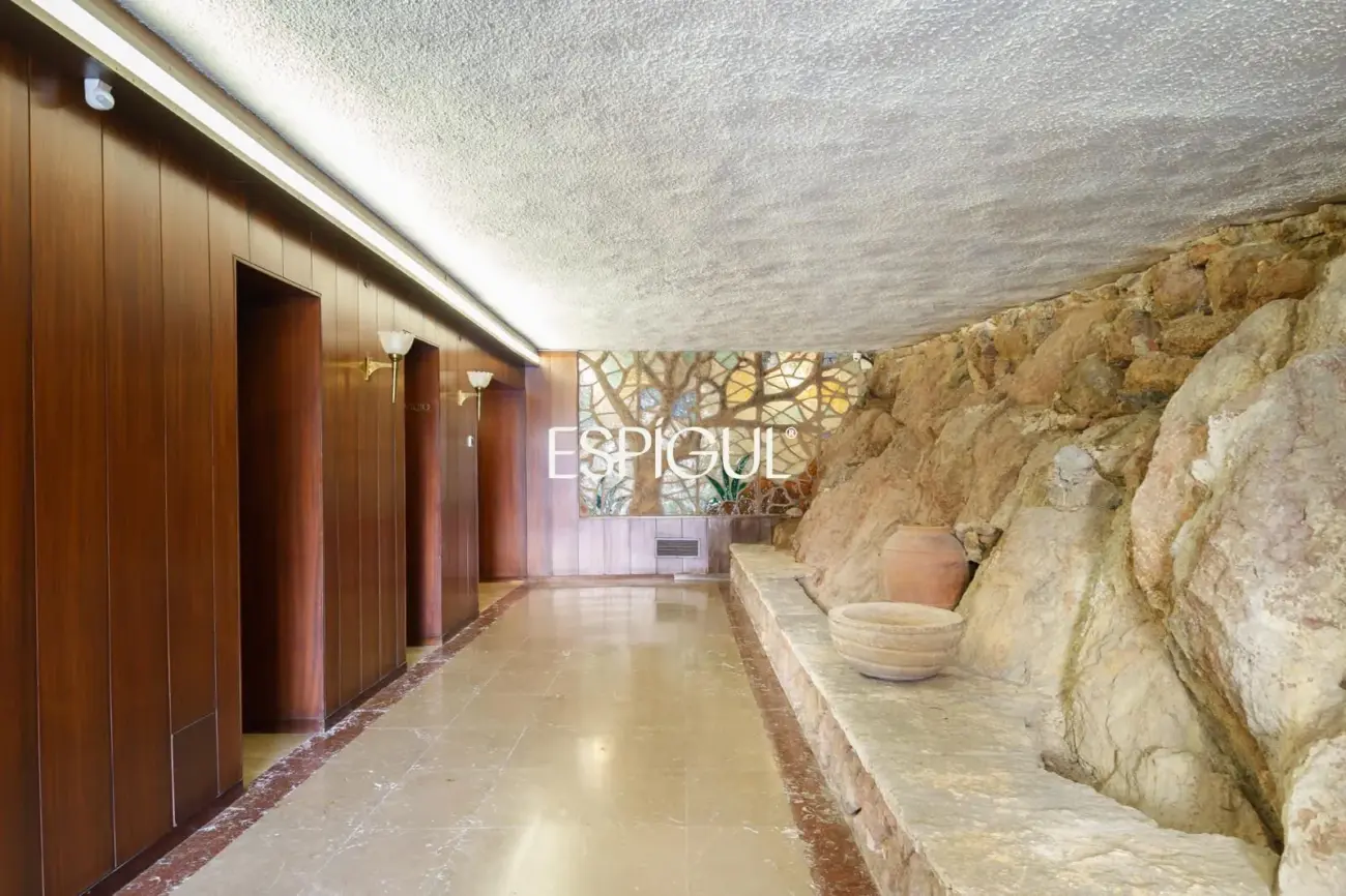 Piso en venta con terraza reformado en Calle de Ferran Valls i Taberner, Sant Gervasi-Galvany