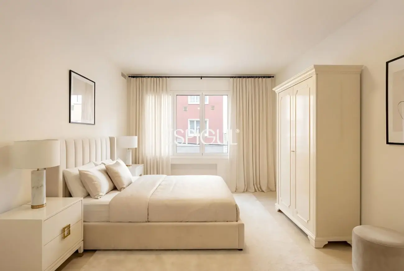 Piso en venta con terraza reformado en Calle de Ferran Valls i Taberner, Sant Gervasi-Galvany