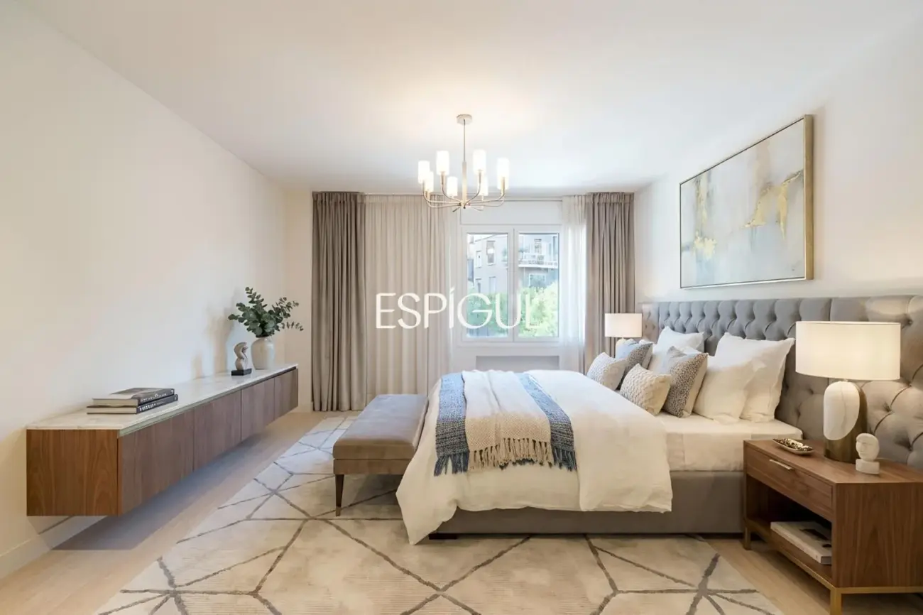 Piso en venta con terraza reformado en Calle de Ferran Valls i Taberner, Sant Gervasi-Galvany