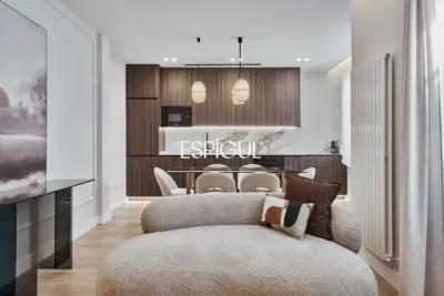 Piso en venta exterior amueblado en Lista