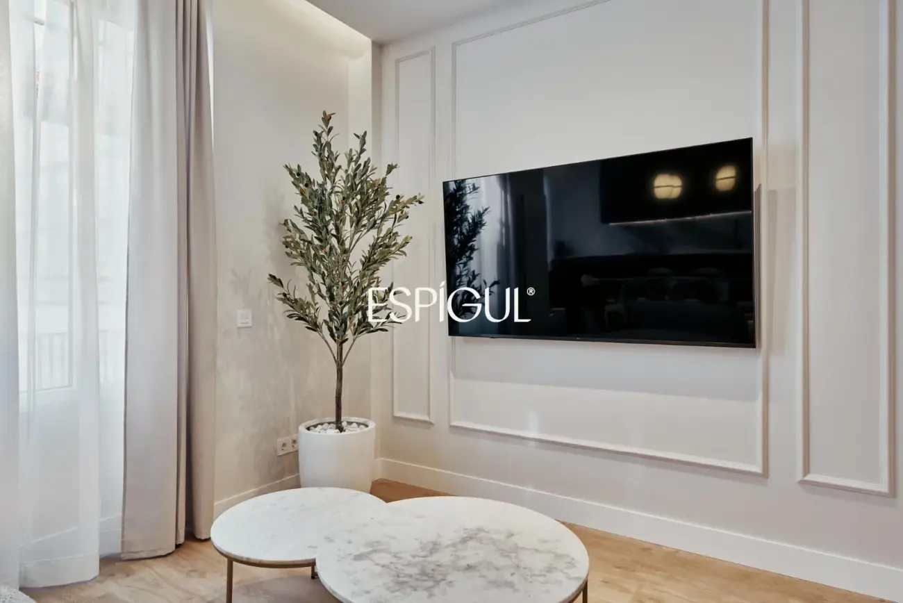 Piso en venta exterior amueblado en Lista