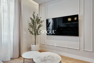 Piso en venta exterior amueblado en Lista