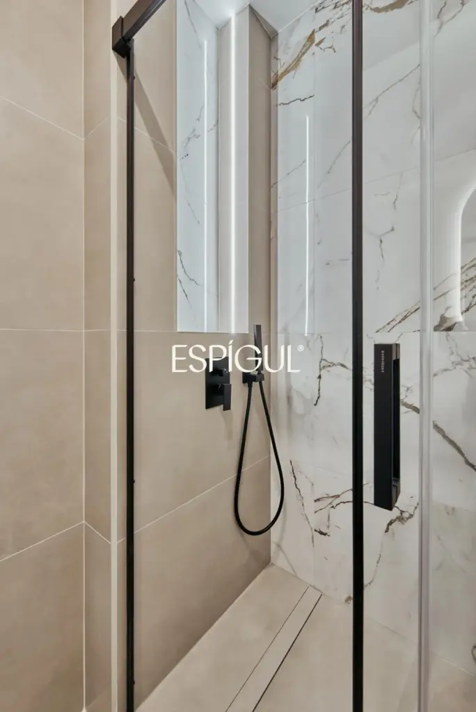 Piso en venta exterior amueblado en Lista