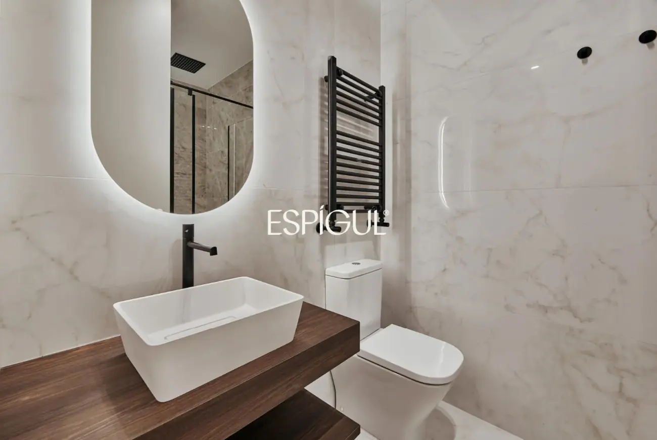 Piso en venta exterior amueblado en Lista