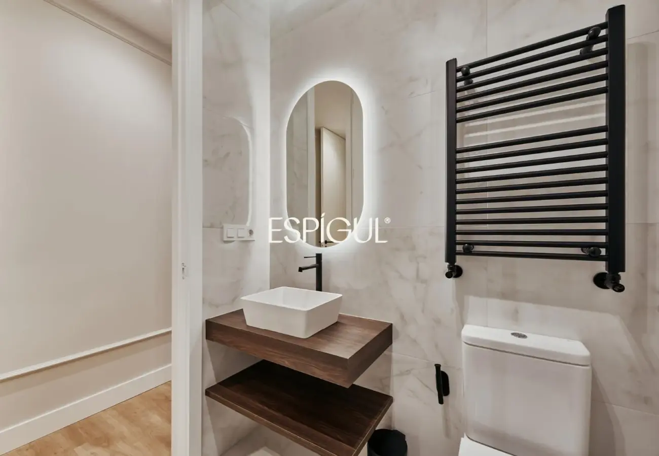 Piso en venta exterior amueblado en Lista