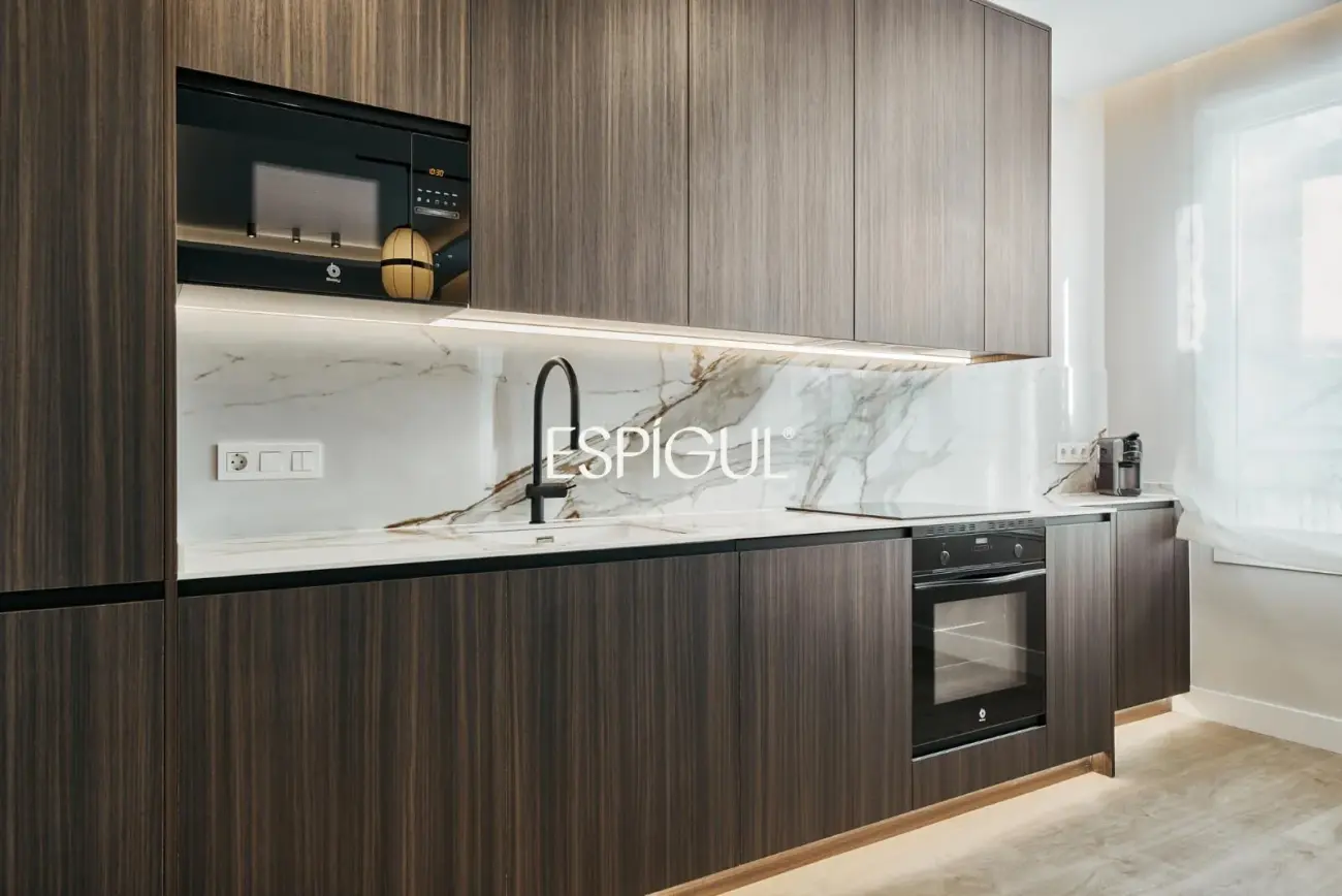 Piso en venta exterior amueblado en Lista