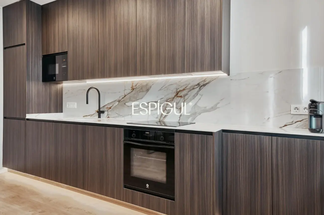 Piso en venta exterior amueblado en Lista