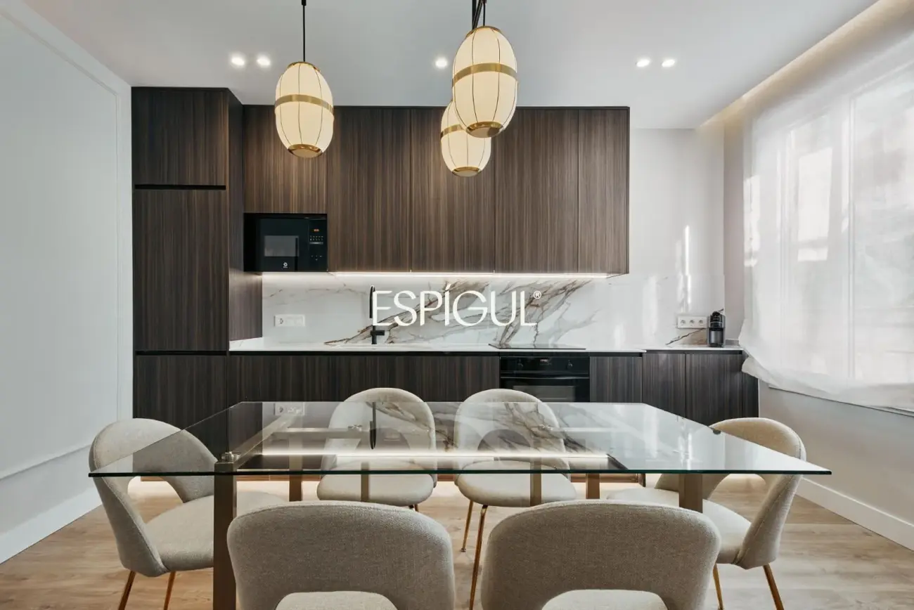 Piso en venta exterior amueblado en Lista