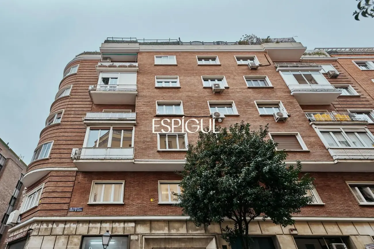 Piso en venta exterior recién reformado en Goya, distrito Salamanca