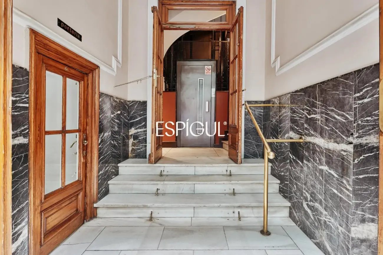 Piso en venta situado en Madrid, en la zona de Chamberí