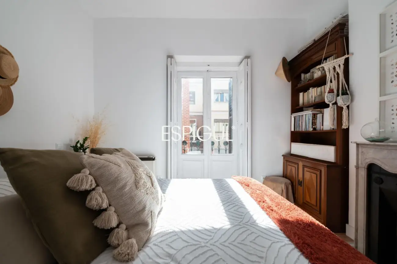 Bright apartment in the heart of Malasaña
