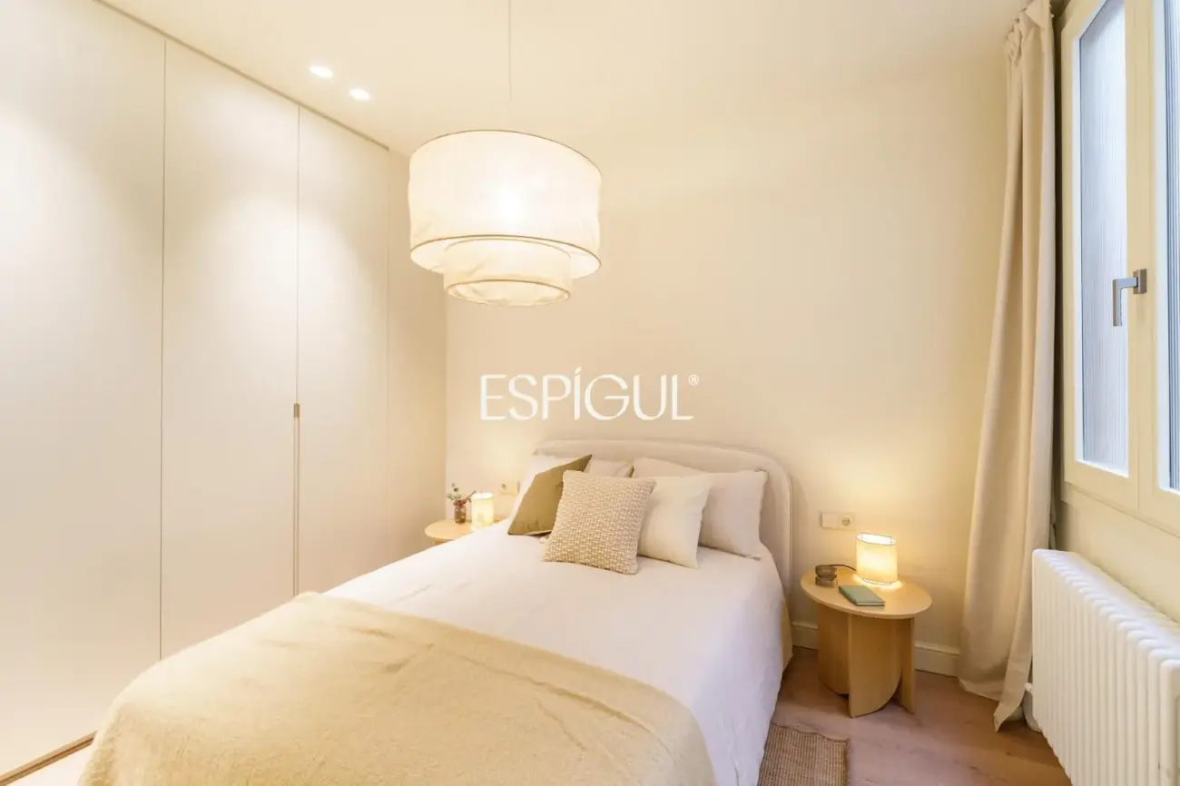 Piso reformado con carácter en la Dreta de l’Eixample junto a Paseo de Gràcia