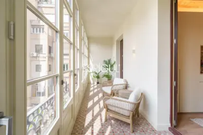 Piso reformado con carácter en la Dreta de l’Eixample junto a Paseo de Gràcia