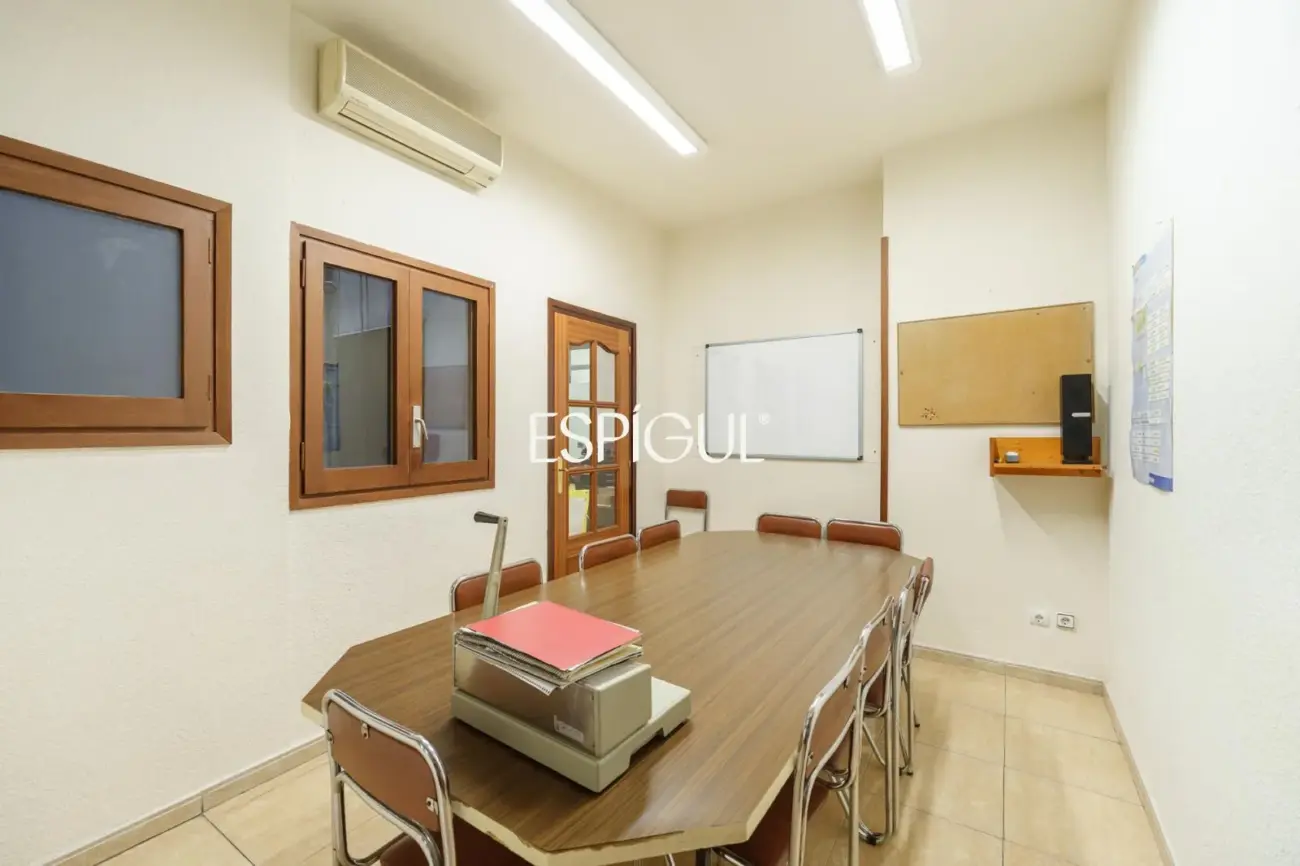 Pis únic a reformar en finca reial del Quadrat d’Or