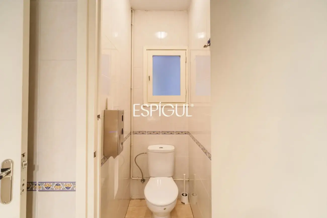 Pis únic a reformar en finca reial del Quadrat d’Or