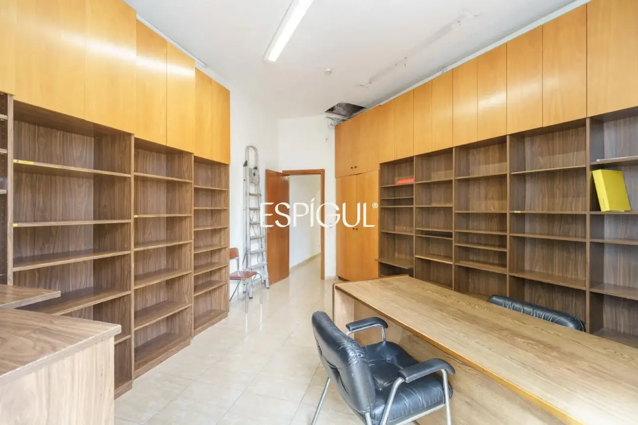 Pis únic a reformar en finca reial del Quadrat d’Or