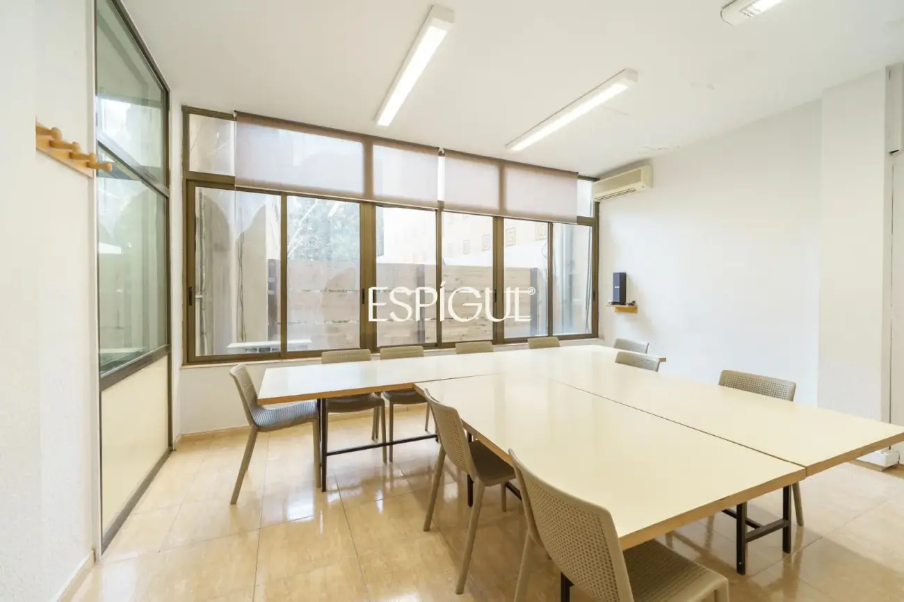 Pis únic a reformar en finca reial del Quadrat d’Or