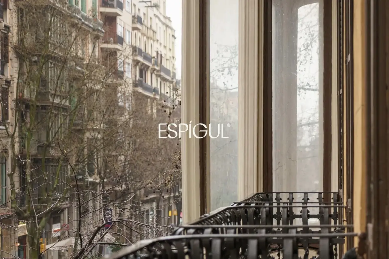 Pis únic a reformar en finca reial del Quadrat d’Or