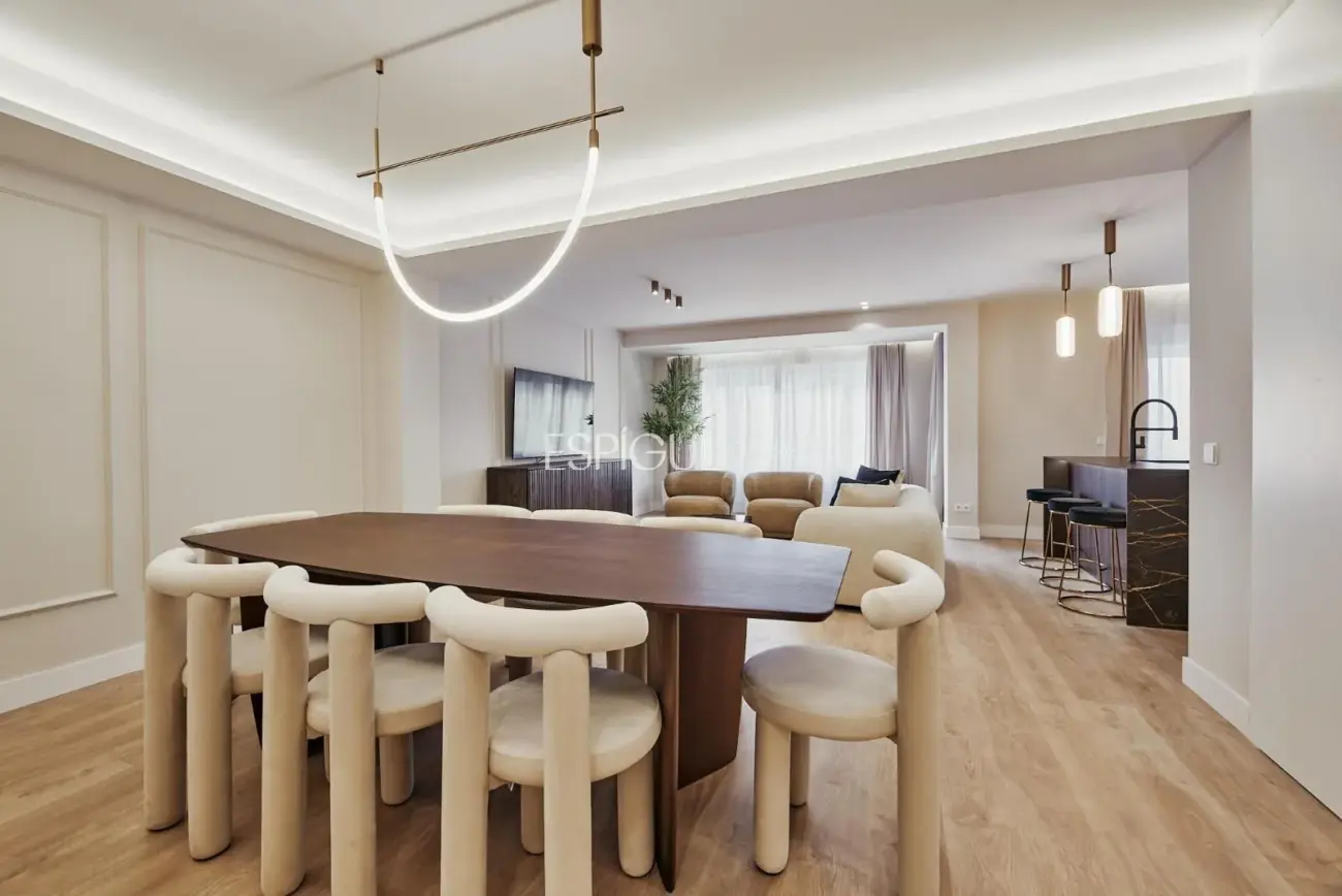 precioso piso a la venta en Lista, 168 m² y terraza privada de 40 m²