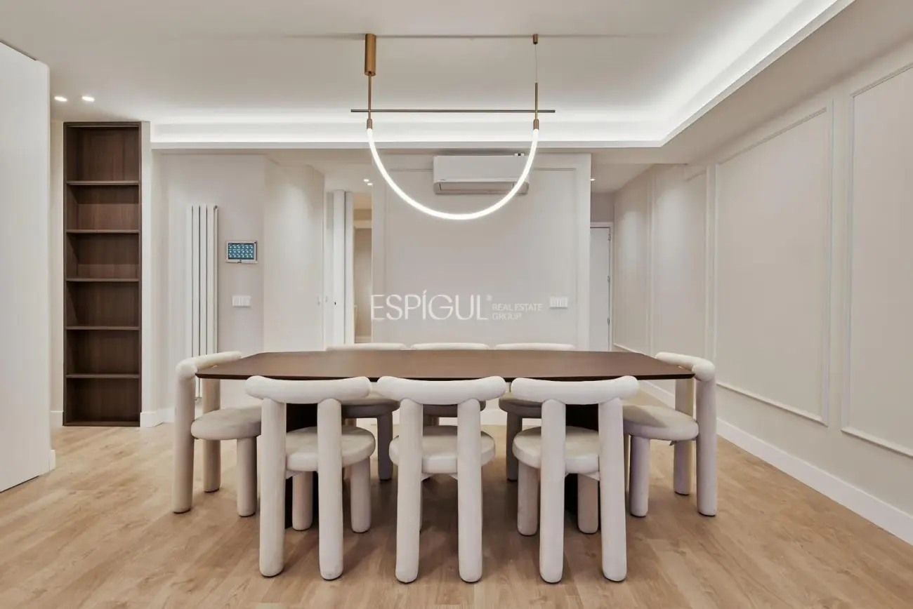 precioso piso a la venta en Lista, 168 m² y terraza privada de 40 m²