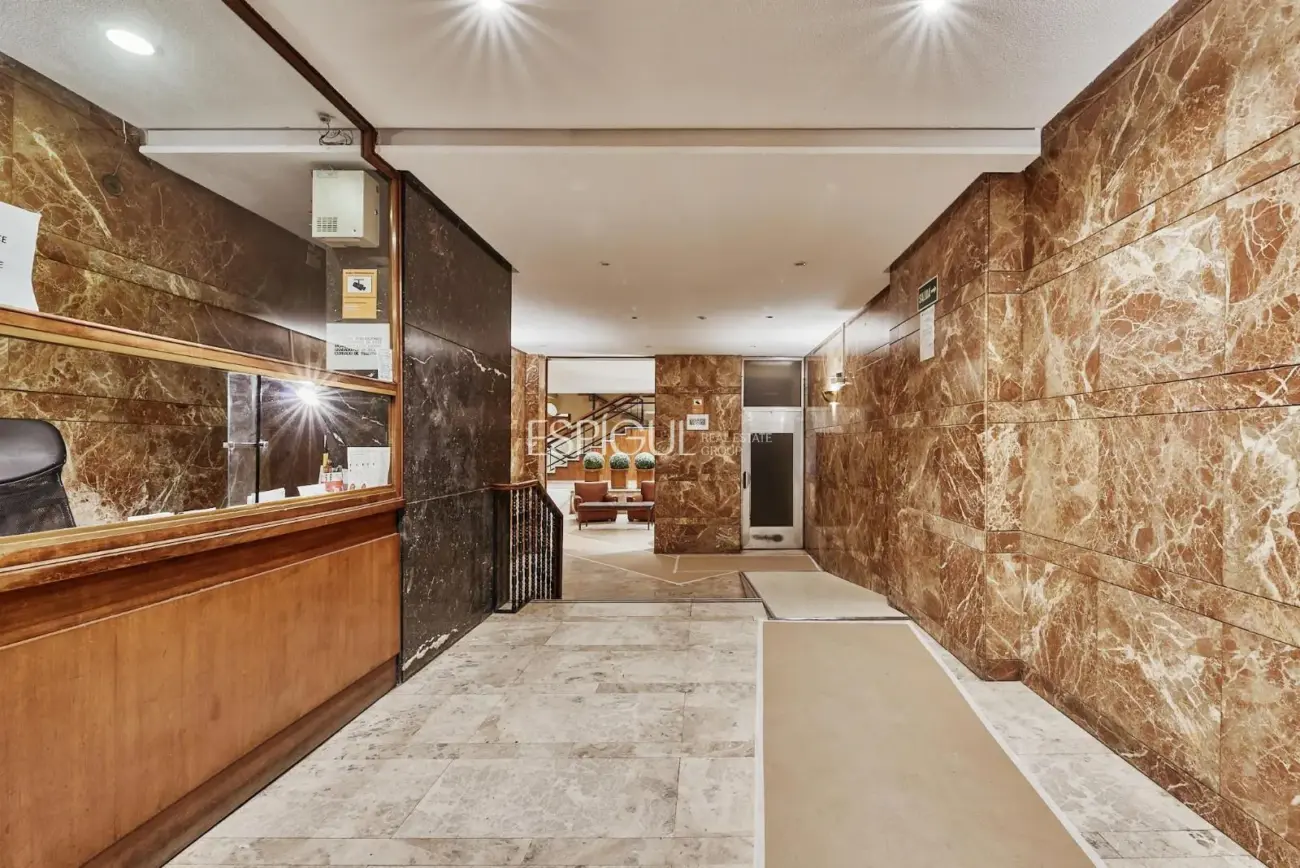 precioso piso a la venta en Lista, 168 m² y terraza privada de 40 m²