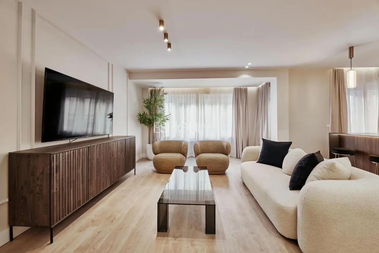 precioso piso a la venta en Lista, 168 m² y terraza privada de 40 m²