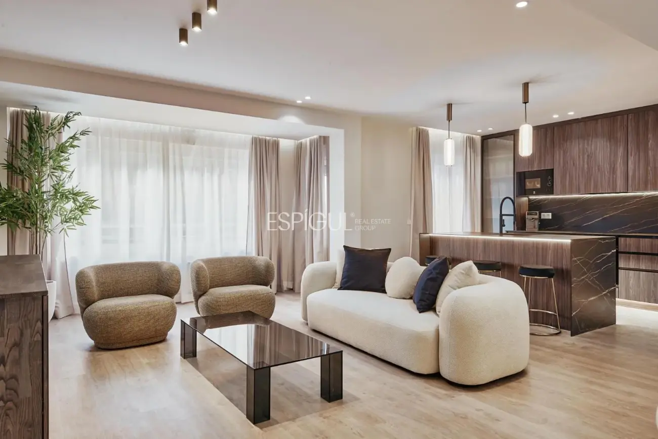 precioso piso a la venta en Lista, 168 m² y terraza privada de 40 m²