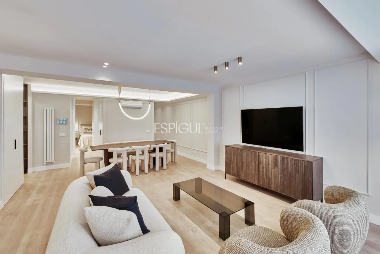 precioso piso a la venta en Lista, 168 m² y terraza privada de 40 m²