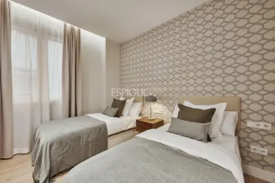 Precioso piso de lujo a estranar en Goya