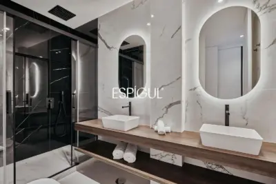 Precioso piso en Jerónimos recién reformado con terraza