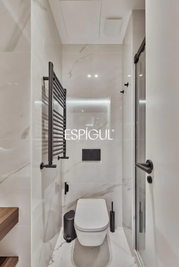 Precioso piso en Jerónimos recién reformado con terraza