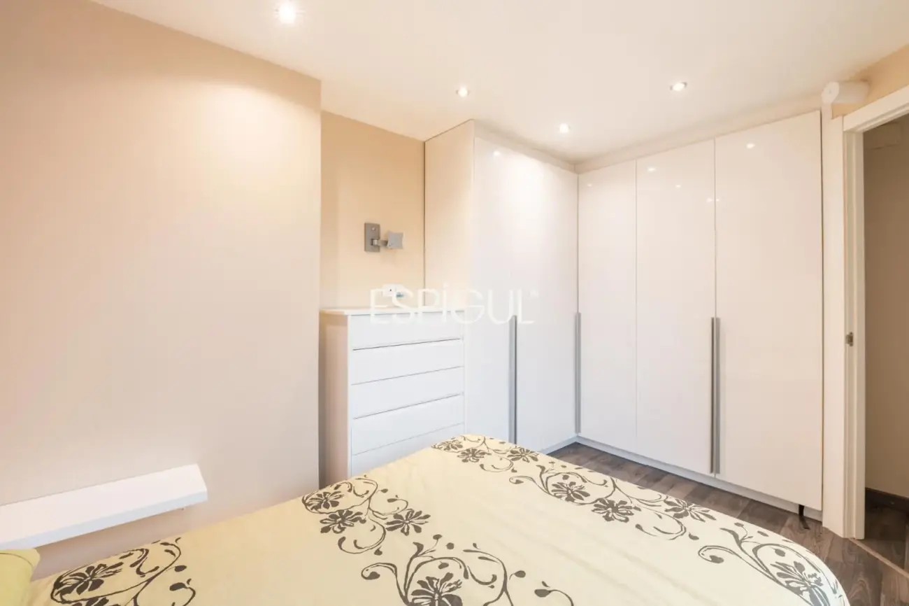 Пентхаус с террасой в Сантс-Монжуик